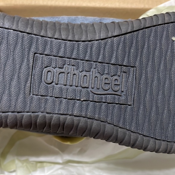 Orthaheel Slippers/ Shoes - Picture 3 of 4